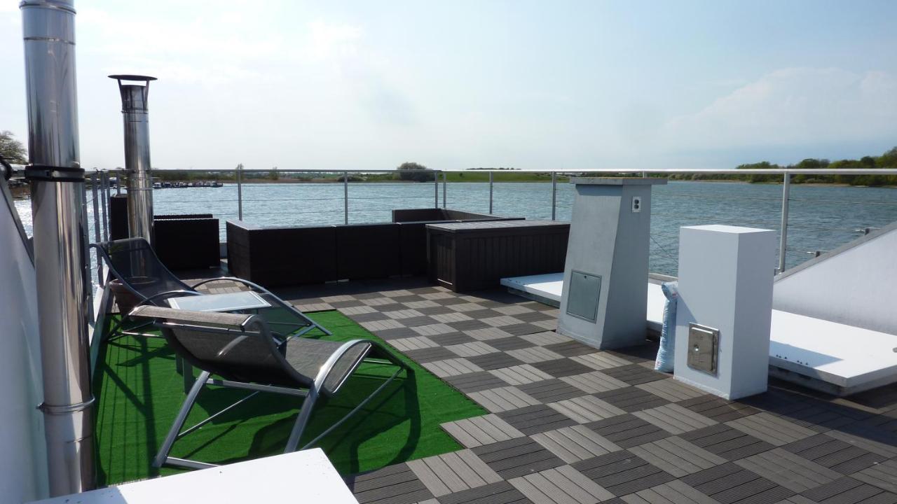 Hausboot Lagoon Stralsund Exterior photo